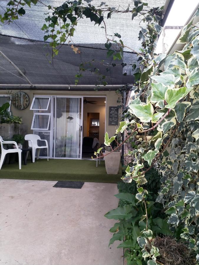 The Oak Treehouse Bnb クイーンズタウン エクステリア 写真